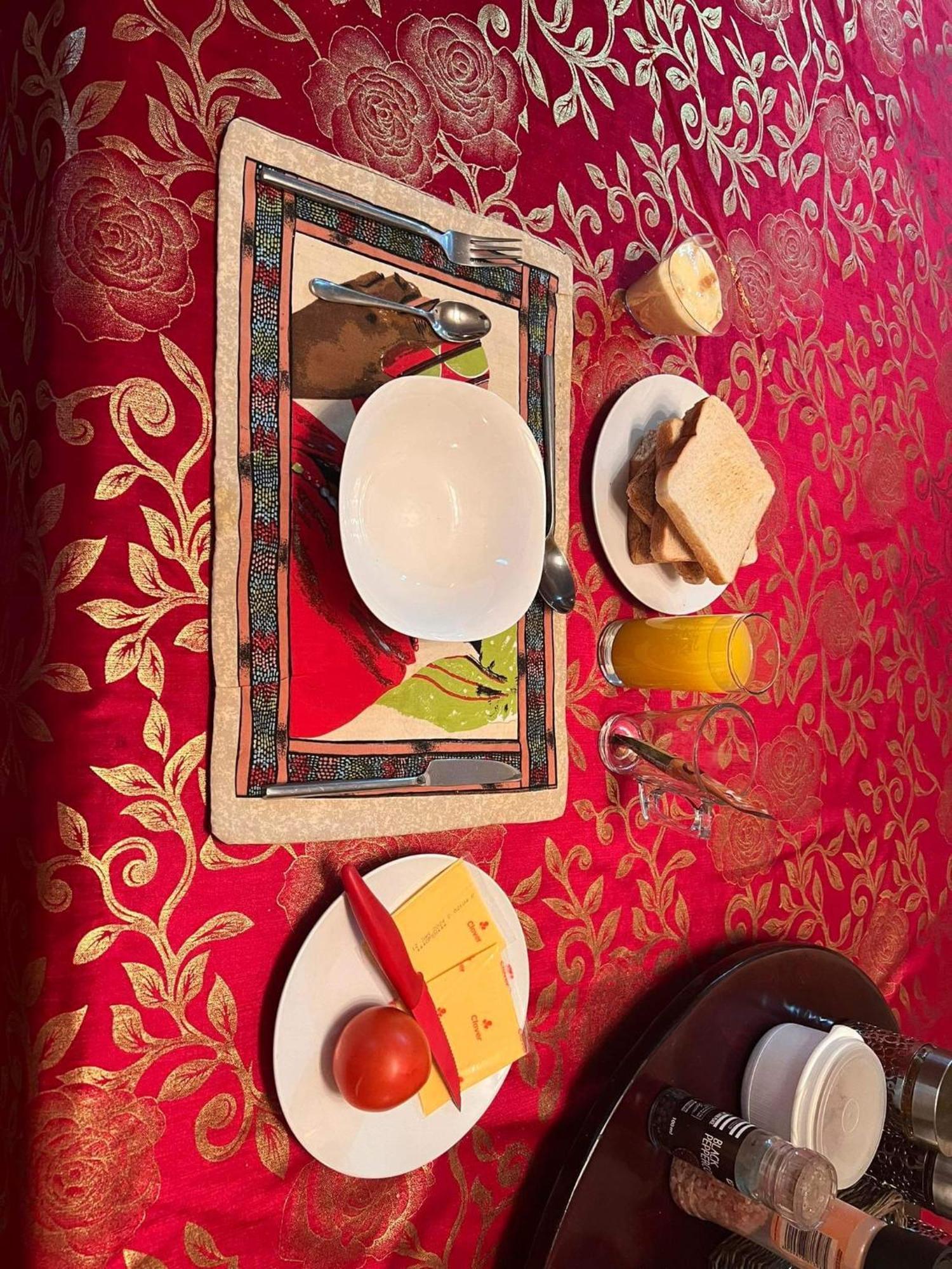 2 Op Terblanche Guesthouse Боксбург Екстериор снимка