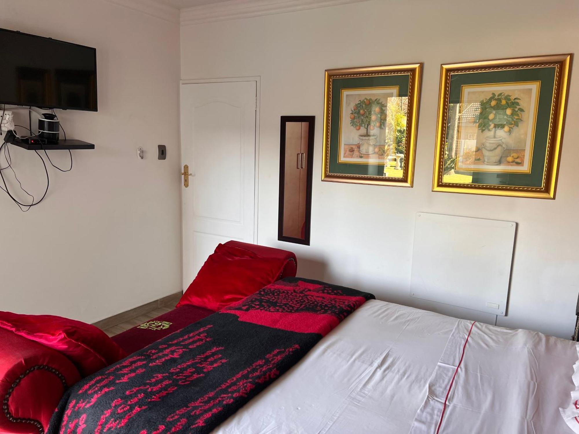 2 Op Terblanche Guesthouse Боксбург Екстериор снимка
