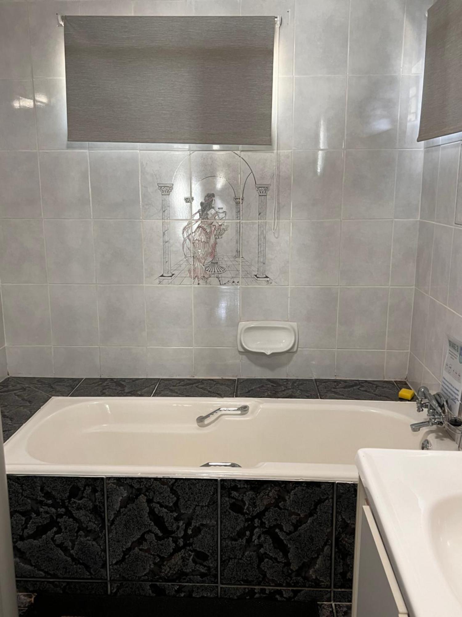 2 Op Terblanche Guesthouse Боксбург Екстериор снимка
